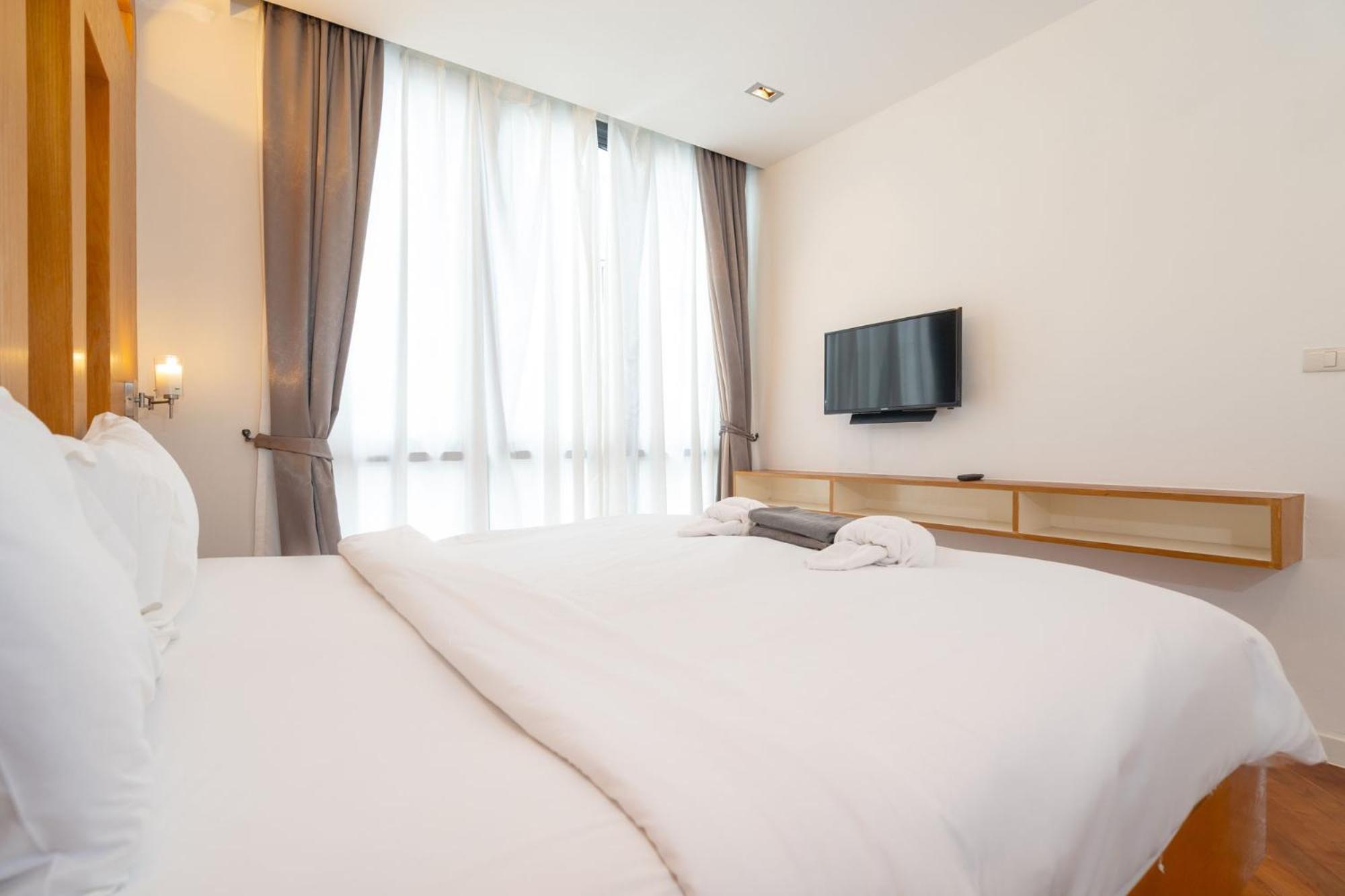 Icon Park Phuket Condo Luaran gambar