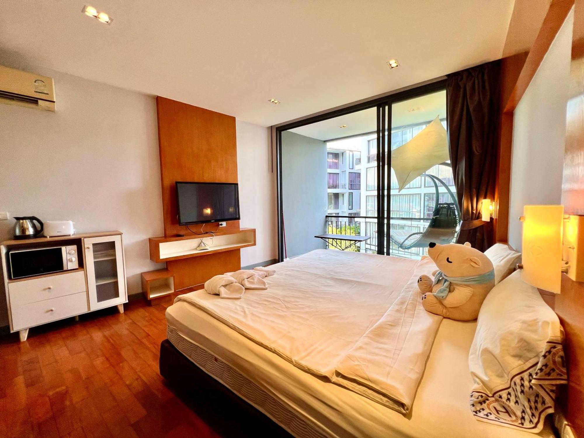 Icon Park Phuket Condo Luaran gambar